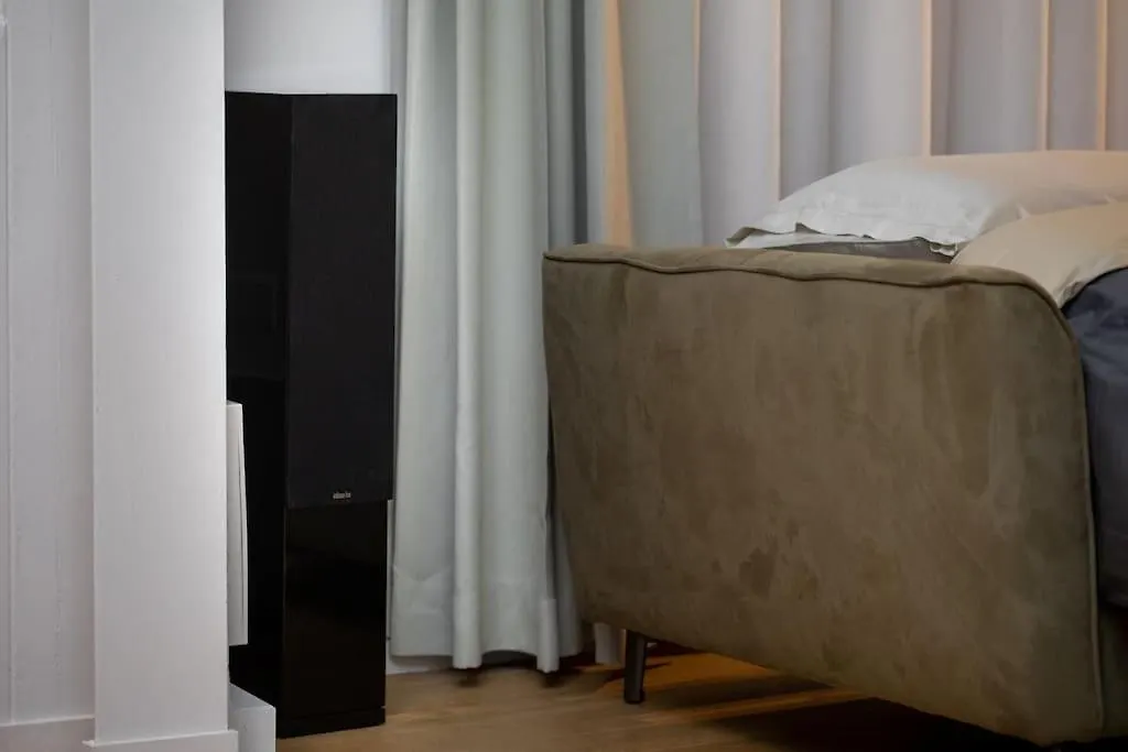 Materia Loft Design In Palazzo Nobiliare Al Duomo Apartment Padova