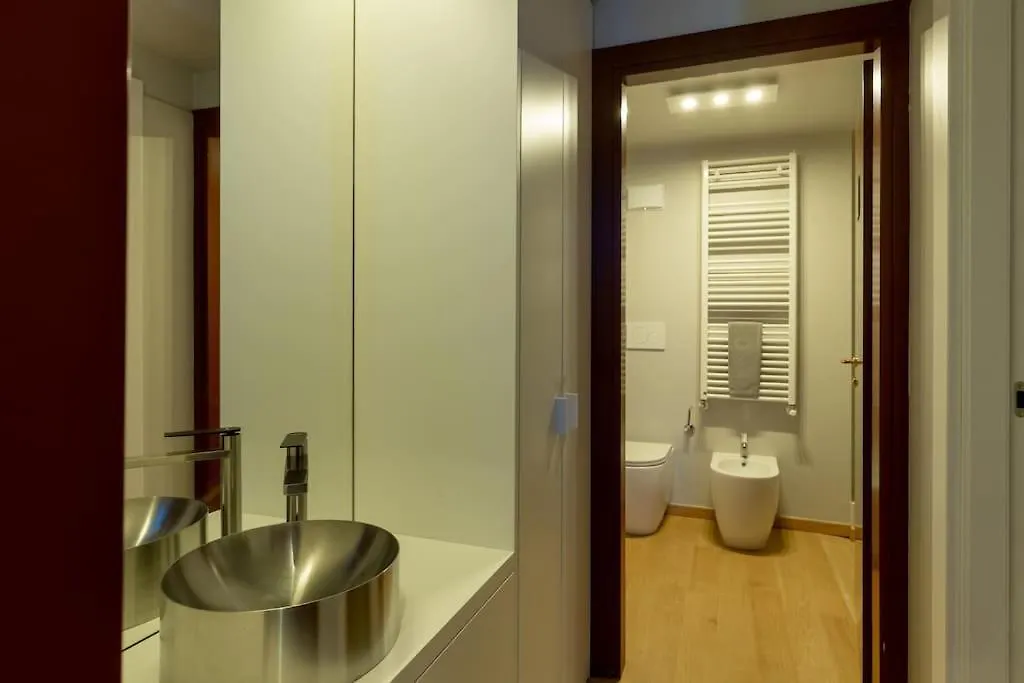 Materia Loft Design In Palazzo Nobiliare Al Duomo Apartment Padova